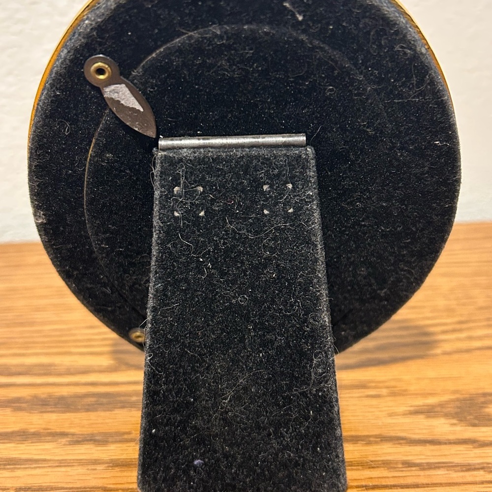 Black and Gold Floral Oval Picture Frame - Picture 4 of 9